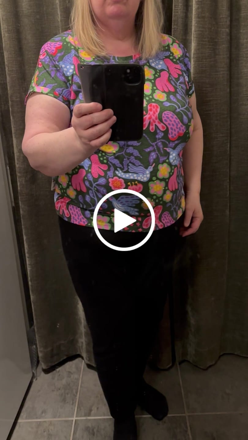 Customer video review of T-shirt Honolulu by Rino