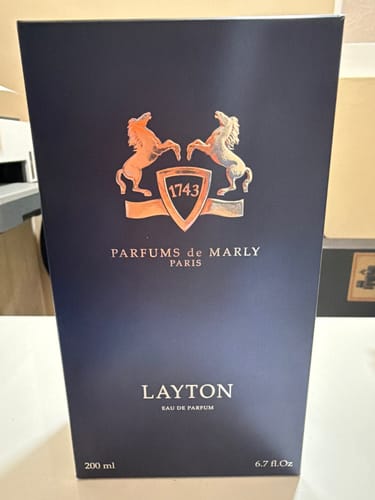 Reseña con foto de un cliente sobre Perfume Parfums de Marly Layton Eau de Parfum