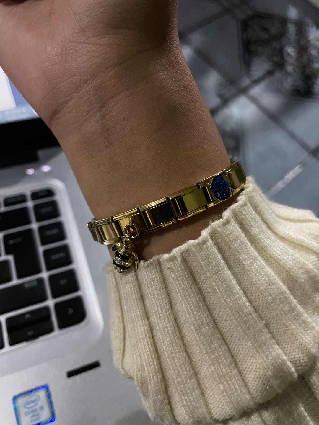 Customer photo review of Pulsera Italiana Clásica para Charms