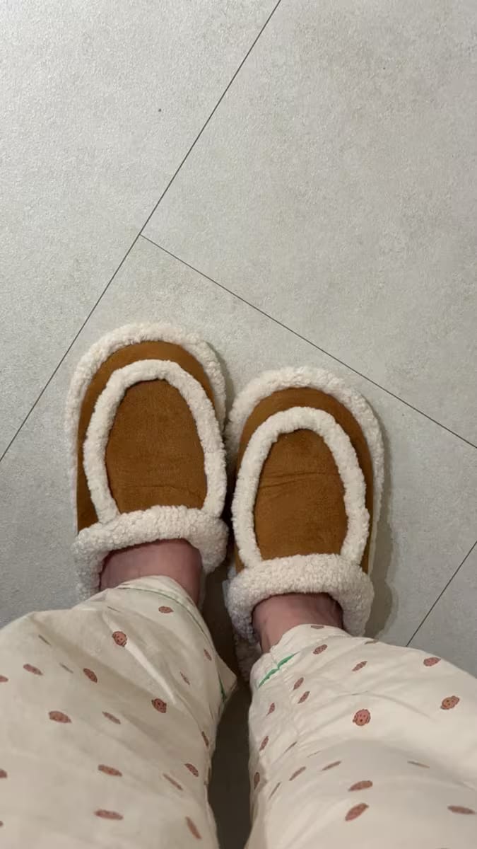 Customer photo review of Lily Cozy Slippers
