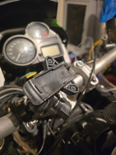 Customer photo review of RAM® Spine Clip Holder with Ball for Garmin Handheld Devices (RAM-B-202-GA76U)