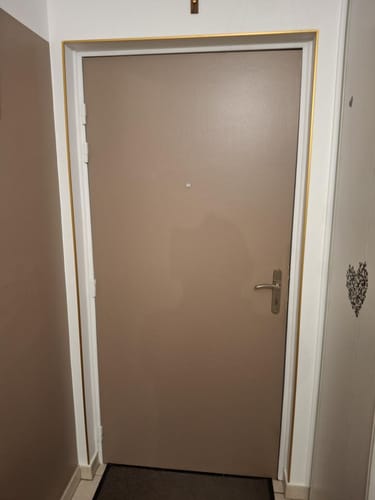 Customer photo review of Baguette d'angle 90 extérieur bronze pour pvc/spc/feuille de pierre