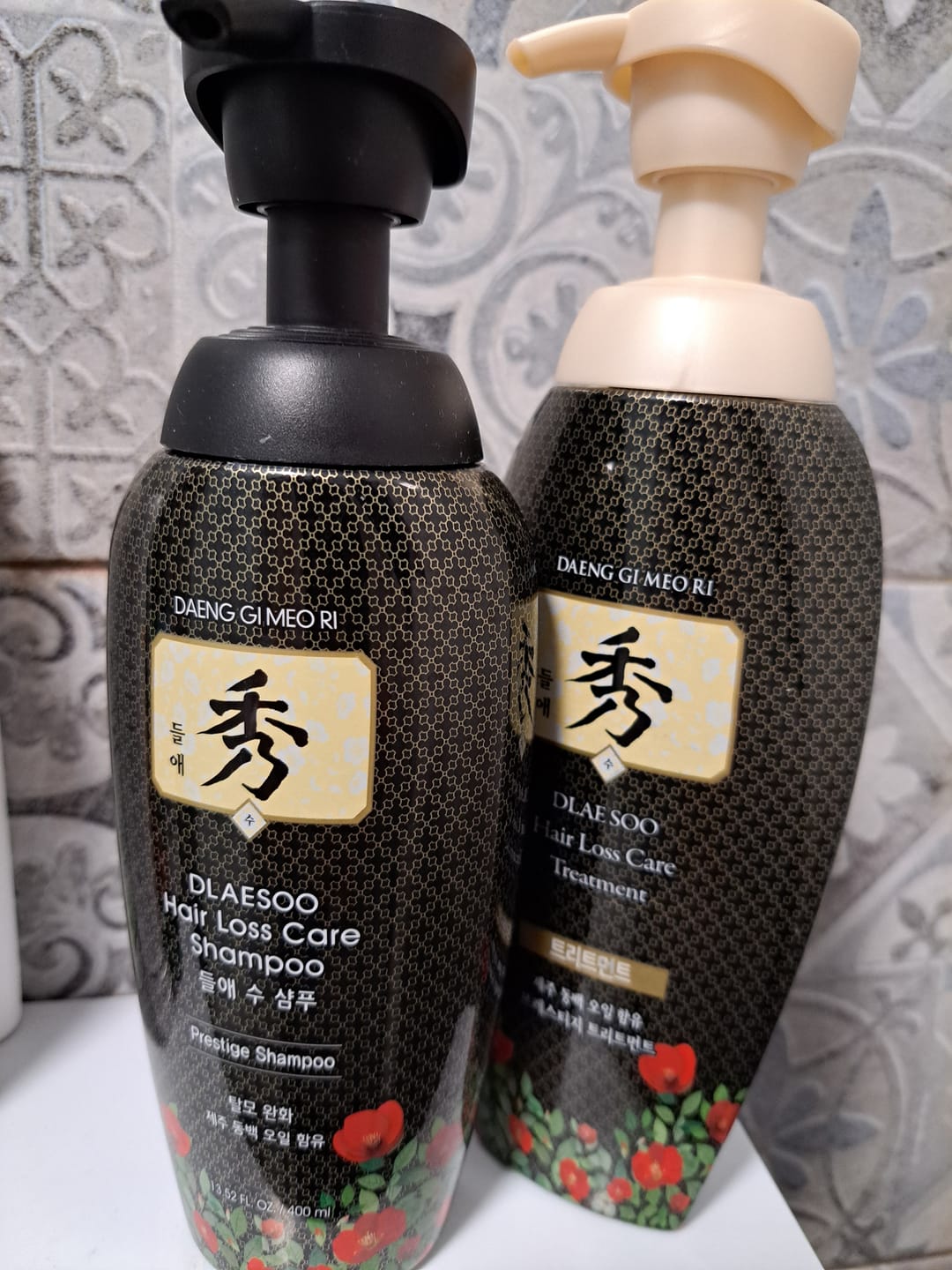 Customer photo review of Подхранващ и стимулиращ растежа шампоан против косопад Doori Кралска Камелия