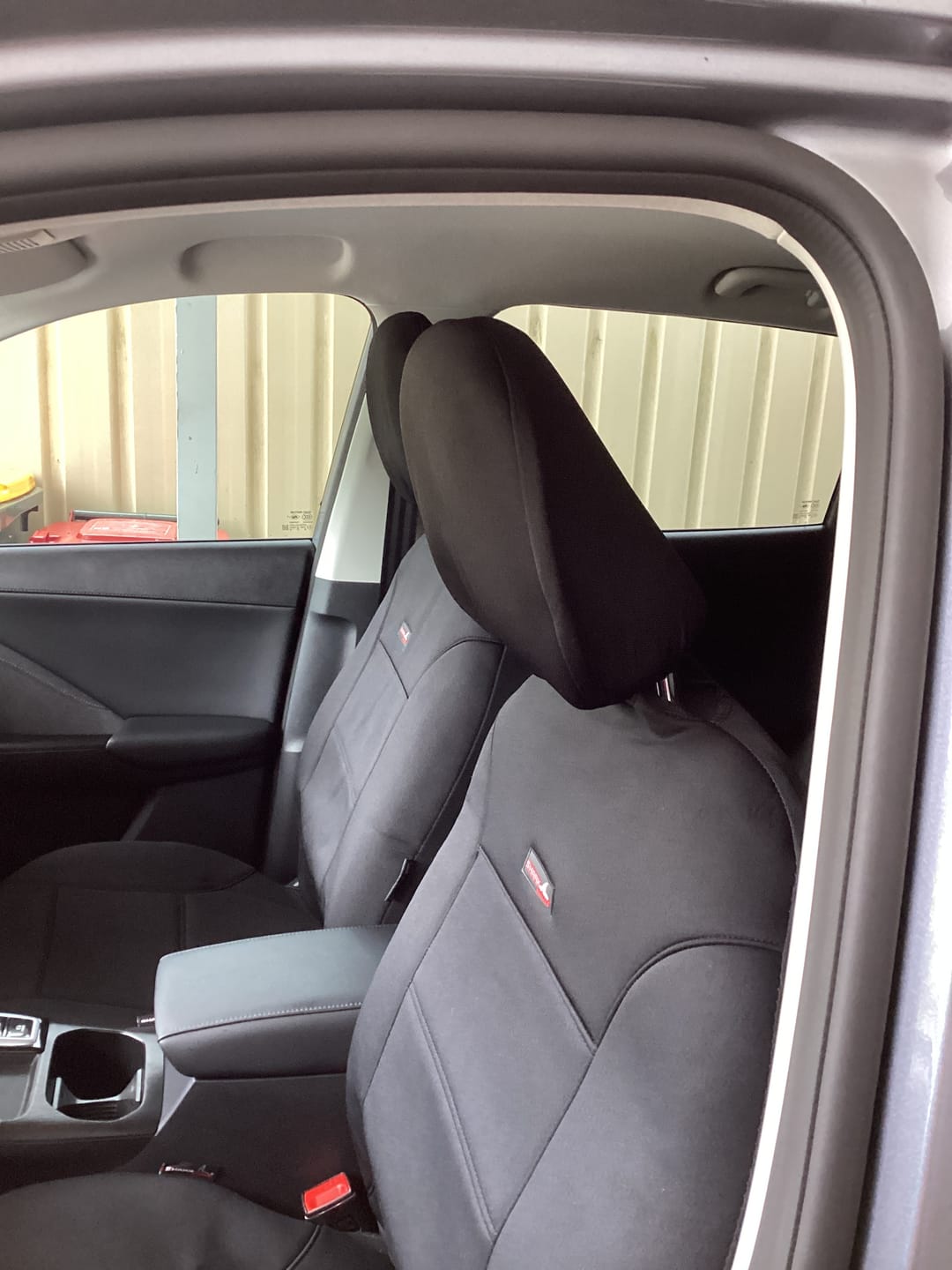 Customer photo review of Sharkskin Neoprene Universal Front Seat Covers - Black