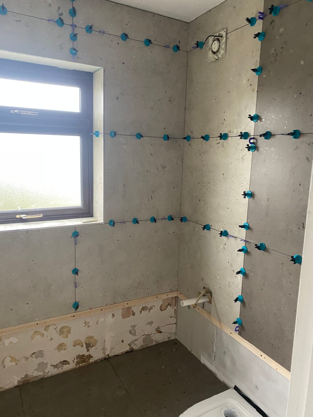 Customer photo review of Bihui T-Spin Levelling System 1.5mm Replacement Nails 50pce