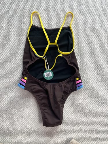 Customer photo review of ZAMBIA ONE PIECE || Cacao|Daffodil