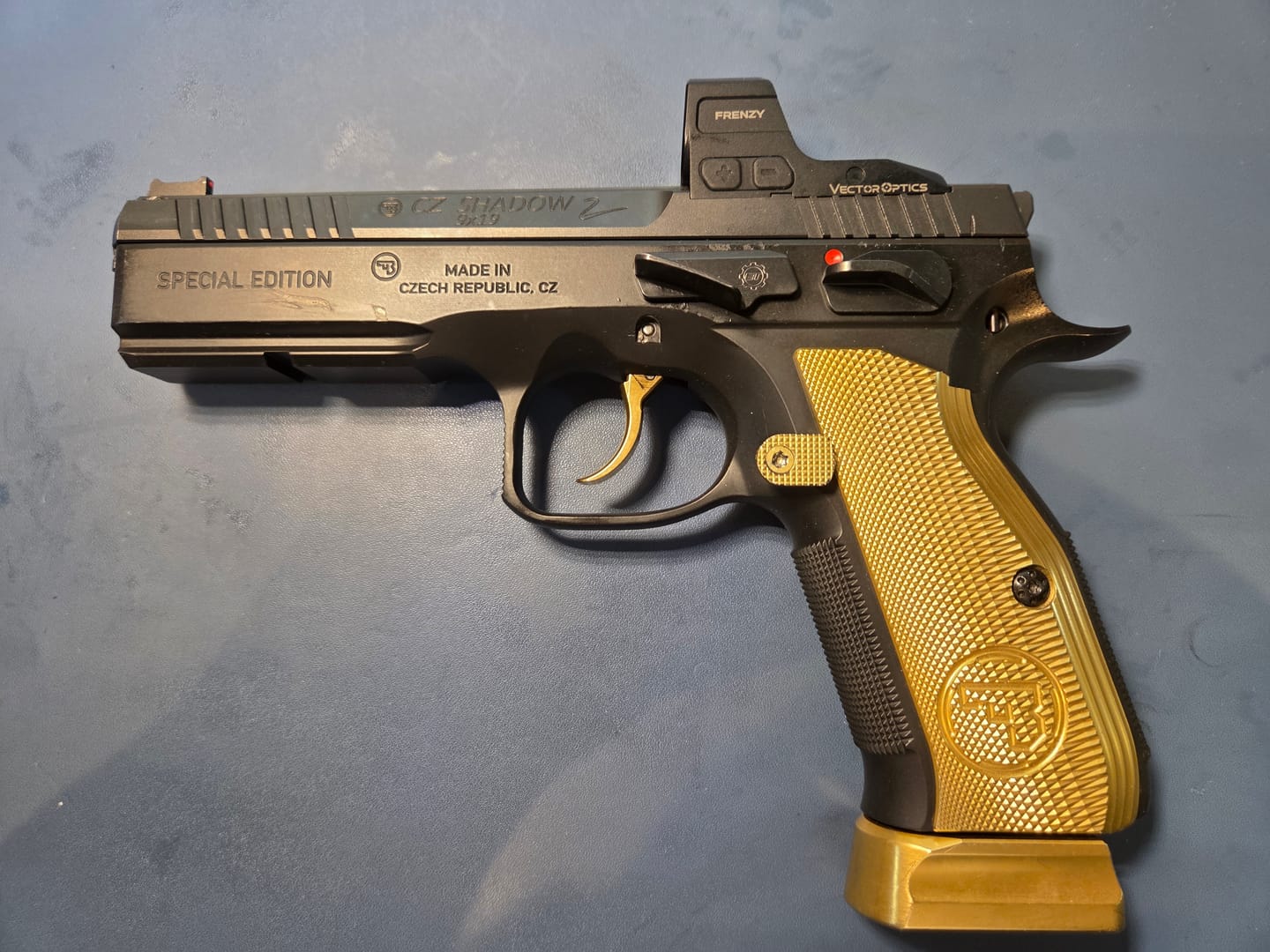 Customer photo review of Vector Optics SCRD-82 Frenzy 1x20x24 CZ Shadow 2