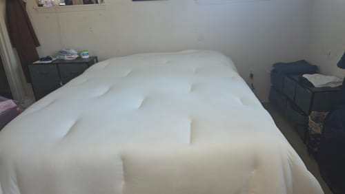 Customer photo review of MarshMellow Comforter