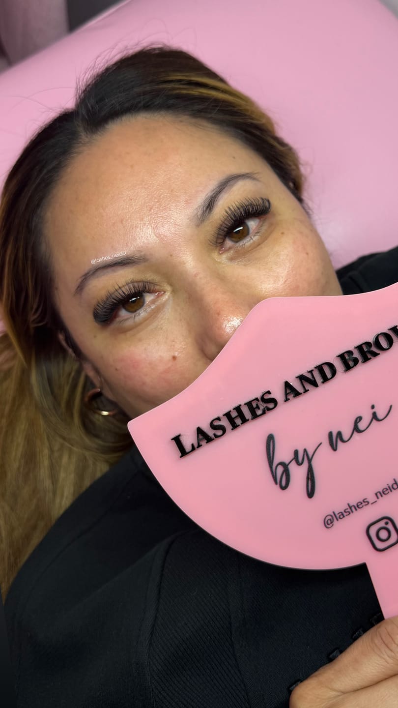 Customer photo review of Volume 5ml - Lash Extension Glue