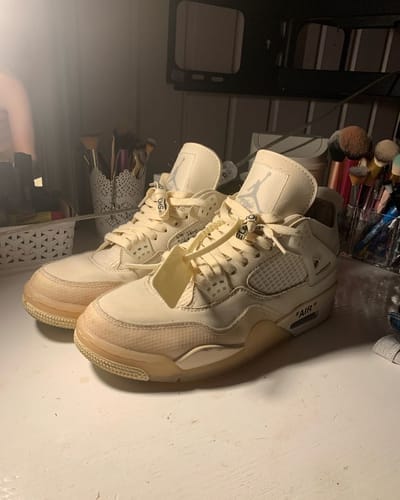 Customer photo review of Off-White x AJ4 Retro Sail