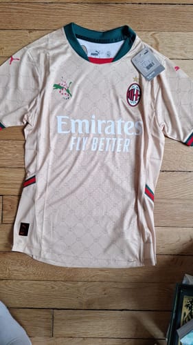Customer photo review of Maillot  AC Milan concept GUCCI 2024/25
