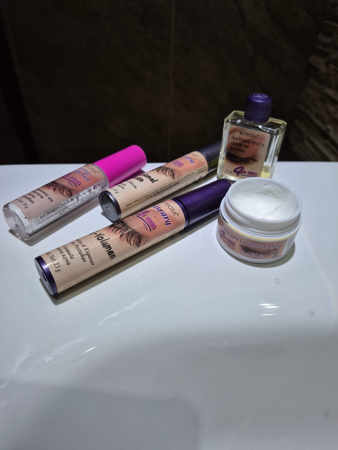 Customer photo review of Crema CONTORNO DE OJOS