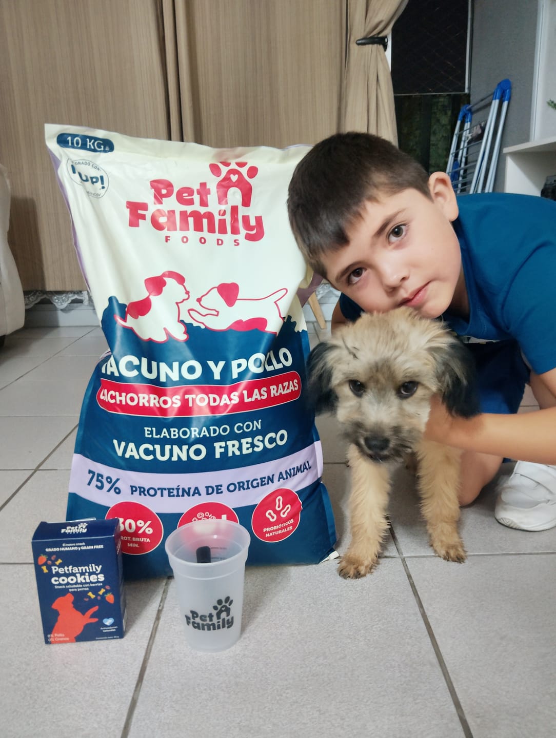 Customer photo review of PetFamily Foods Cachorros
