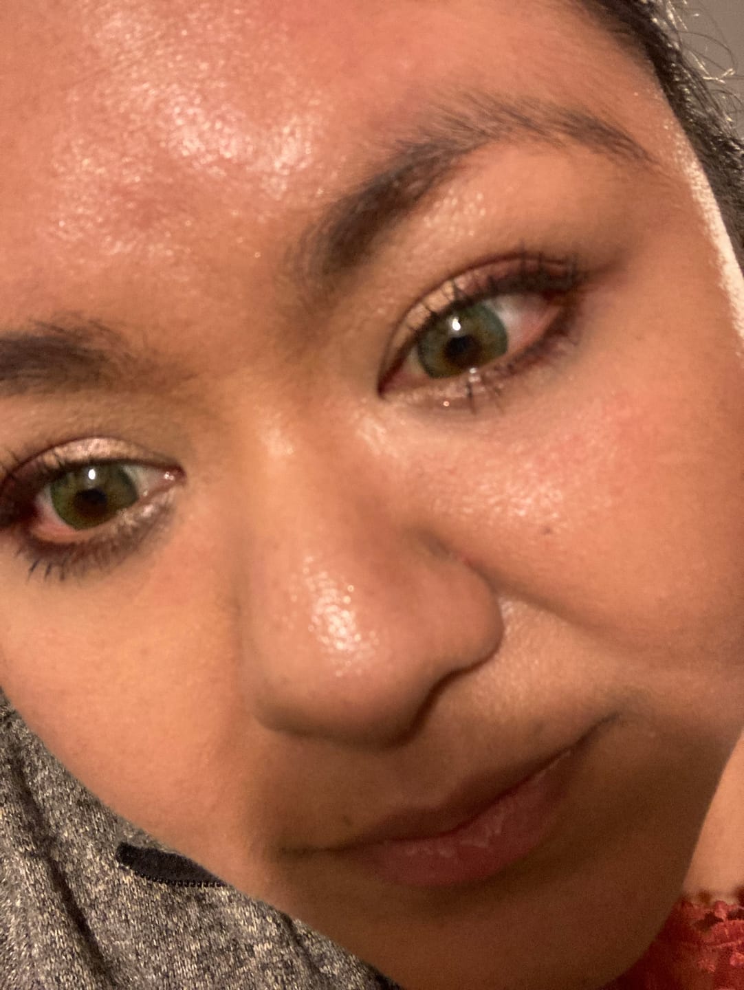 Customer photo review of Anita Green Prescription Colored Contact Lenses