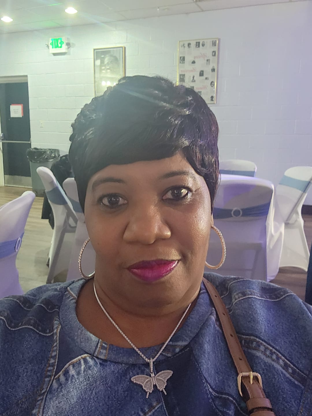 Customer photo review of Sensationnel Instant Fashion Full Wig - ANITA