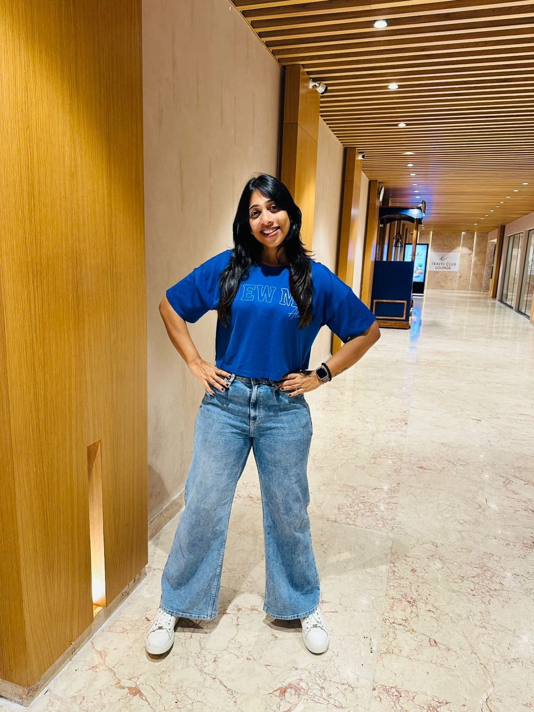 Customer photo review of iCotton Signature Oversized Crop Tee