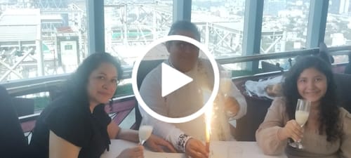 Customer video review of Brunch Niño