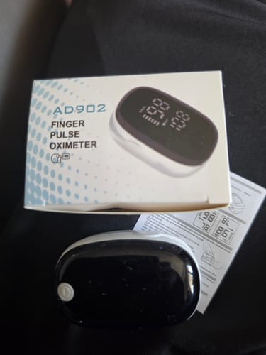 Customer photo review of Glucore™ Blutzuckermessgerät | Messen Sie Ihren Blutzucker schmerzfrei in nur 5 Sekunden