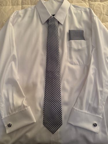 Customer photo review of Ties2you Mens Navy Blue Silk Tie Business Striped Suit Necktie Pocket Square Cufflinks Set