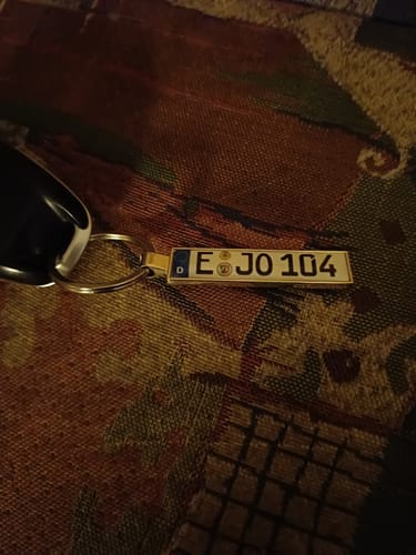 Customer photo review of Kennzeichen Schlüsselanhänger Mini Nummernschild Metall
