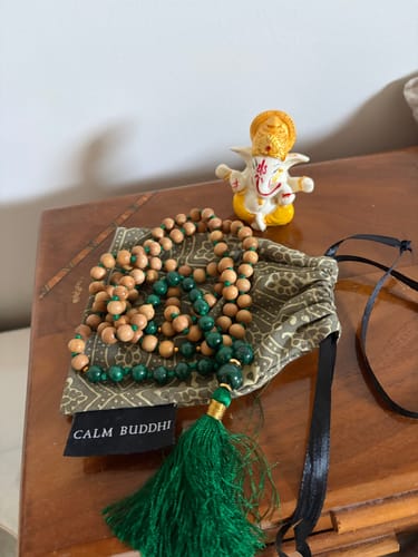 Customer photo review of I RELEASE AND LET GO - Malachite and Sandalwood Meditation Mala