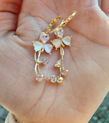 Customer photo review of Elayne Earrings