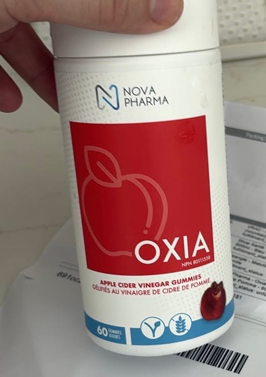 Customer photo review of Nova Pharma - Oxia - Jujubes au Vinaigre de Cidre de Pomme - 60 Gummies