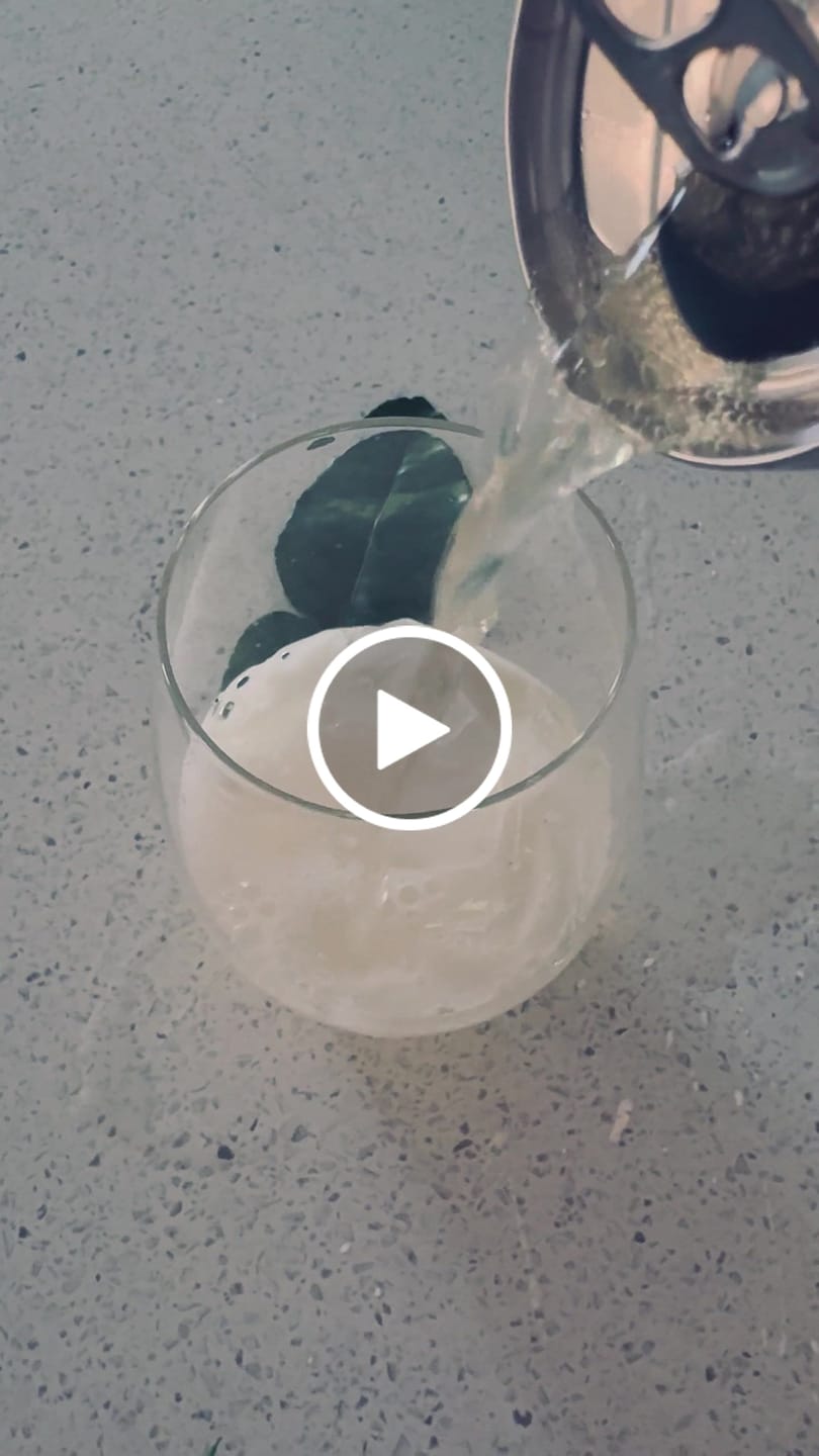 Customer video review of Non-Alcoholic Pina Colada