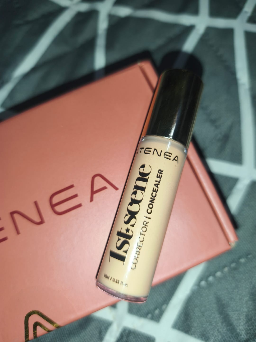 Customer photo review of CORRECTOR  LÍQUIDO  1ST SCENE