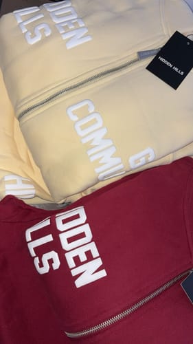 Customer photo review of LONGSLEEVE T-SHIRT WHITE