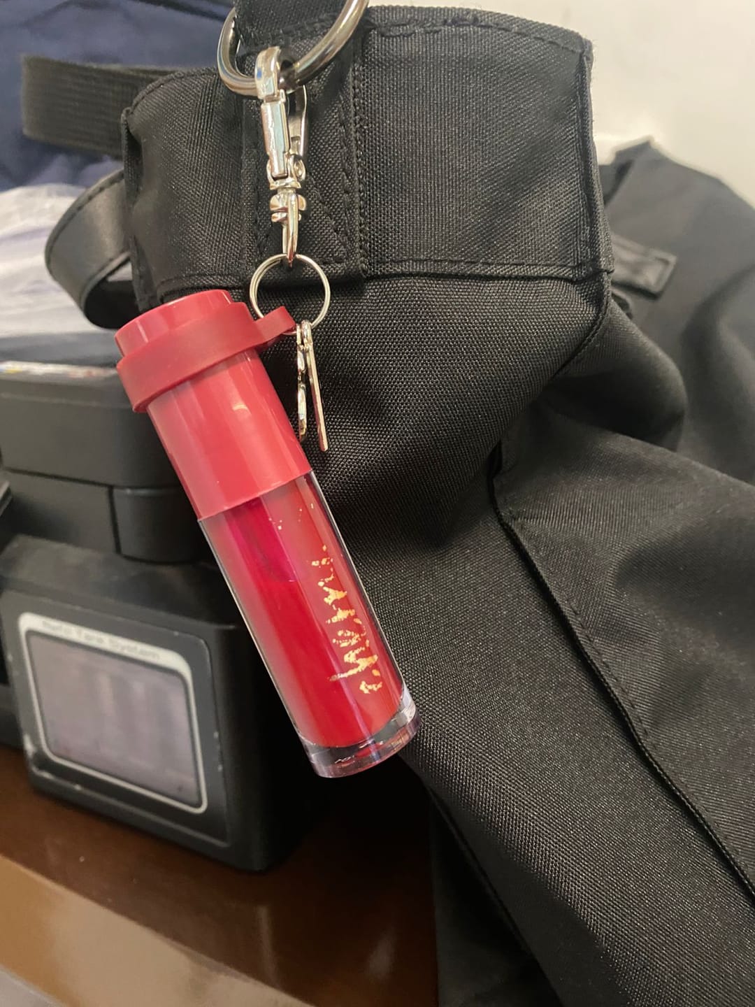 Customer photo review of Cherry Gloss - Vizzela
