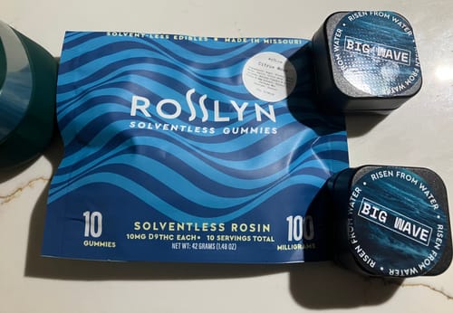 Customer photo review of Wave Gummies - Citrus Wave (100mg)