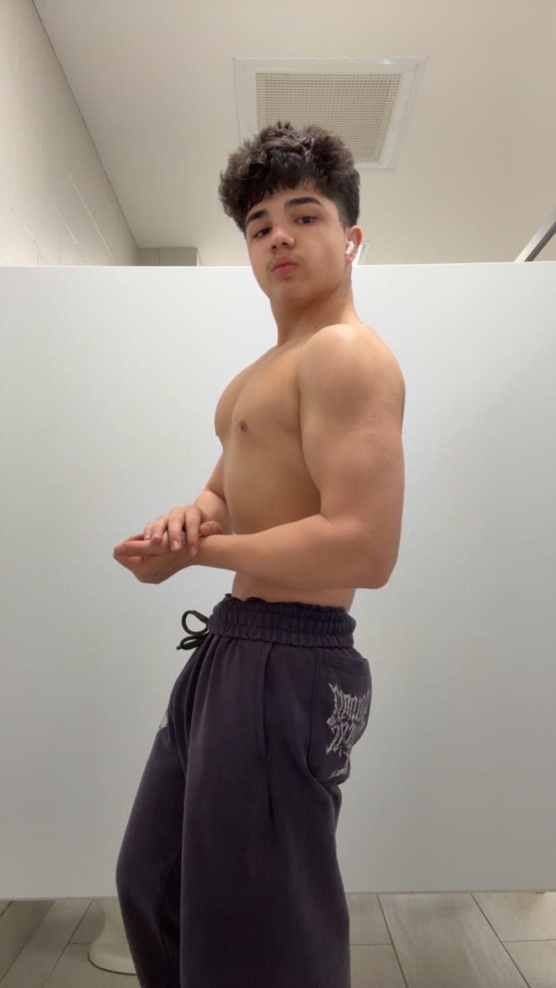 Customer photo review of 2016 - Revenge Joggers