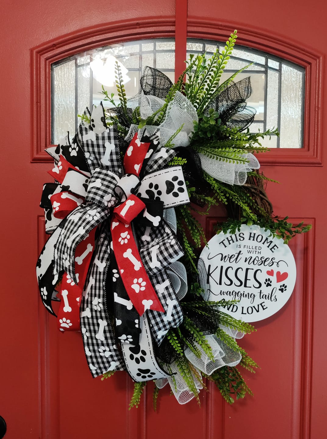 Customer photo review of 14" Oval Grapevine Wreath - DECOE-033