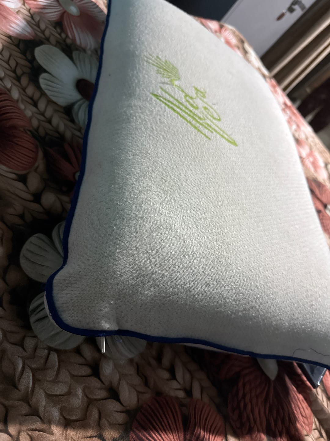 Customer photo review of Flo Adjustable Pillow (Memory Foam)
