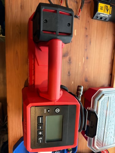 Customer photo review of Milwaukee 2848-20 M18™ 18V Cordless Tire Inflator (Tool Only)