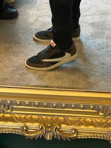 Customer photo review of Travis Scott x AJ1 Low OG 'Mocha'