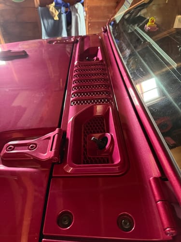 Customer photo review of Cowl Wiper Panel Painted OE Color (Fits JL/JT 2018-2026)