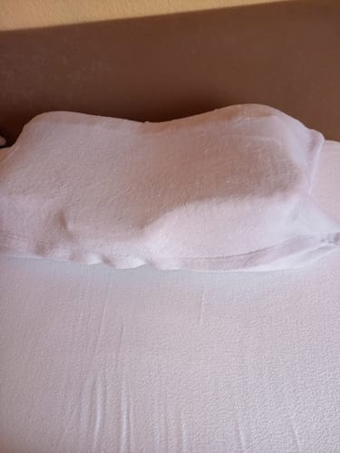 Customer photo review of Ergonomisches Nackenkissen