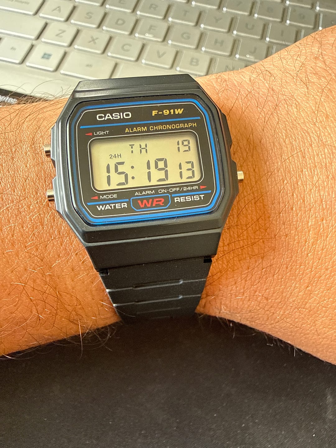 Customer photo review of Reloj Casio Vintage F-91W-1JH Packaging JDM