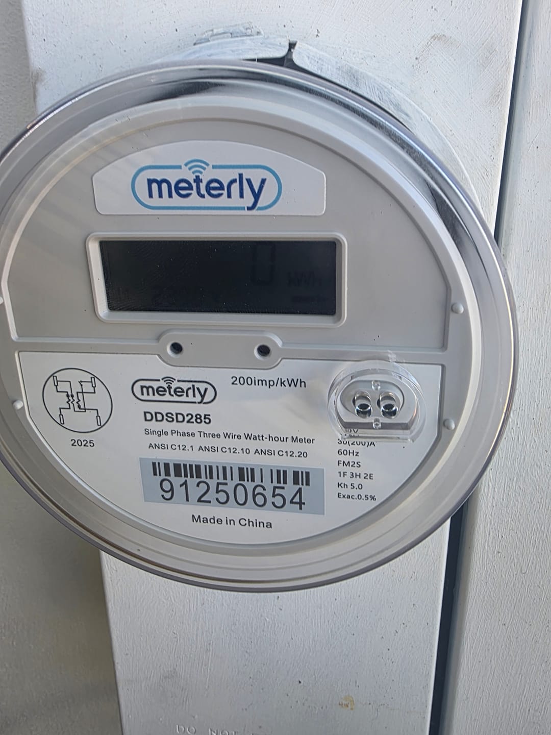 Customer photo review of Brand NEW Solid State Electric Meter Home & RV Pedestal, KWH Meter, CL200 - Form 2S, 240V