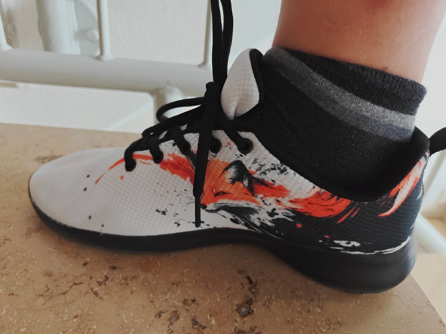 Customer photo review of Sneakers Tatsu no Tori