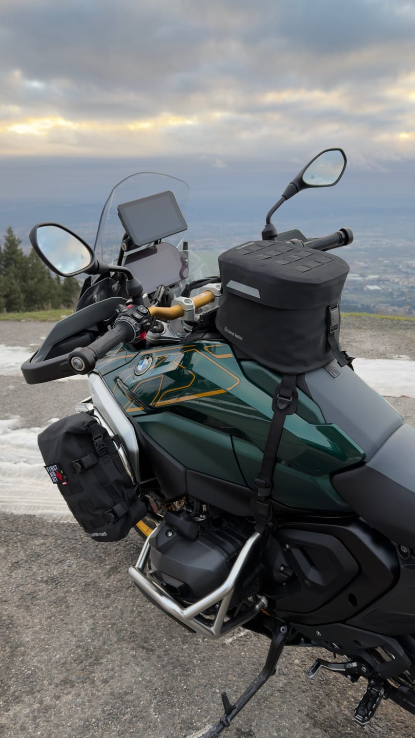Customer photo review of Ranger Tank Bag