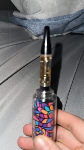 Customer photo review of 1 Gram Delta-8 THC Full Spectrum Vape Cartridge | Ice Cream Cake - Hybrid