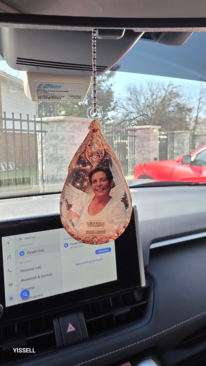 Customer photo review of Custom Photo Car Ornament - Personalized Memorial Sympathy Gifts For Loss Of Mom, Dad