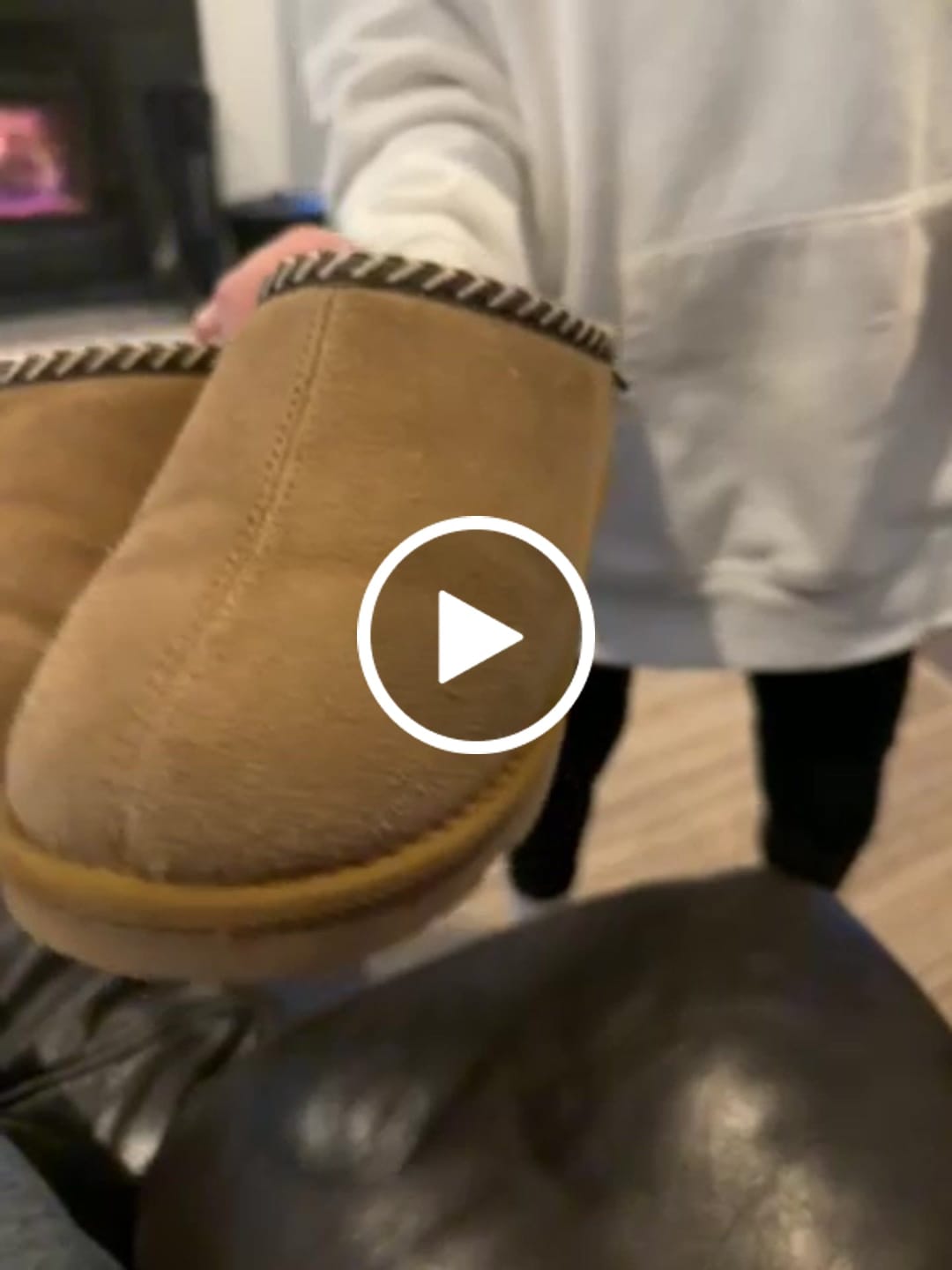 Customer video review of TABITHA HICKORY