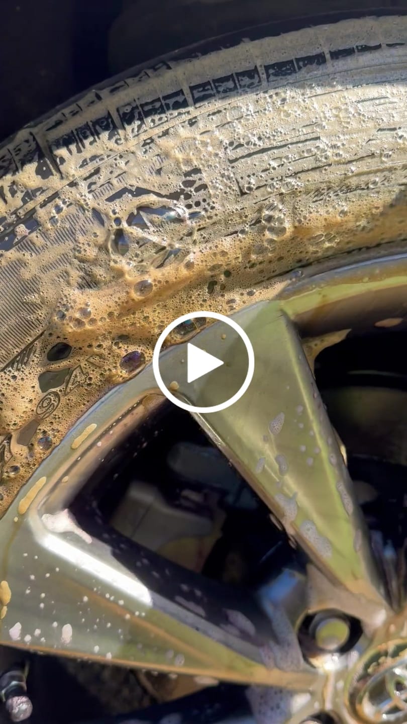 Customer video review of Tire Cleaner