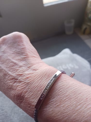 Customer photo review of Armband "Ich bin dankbar."