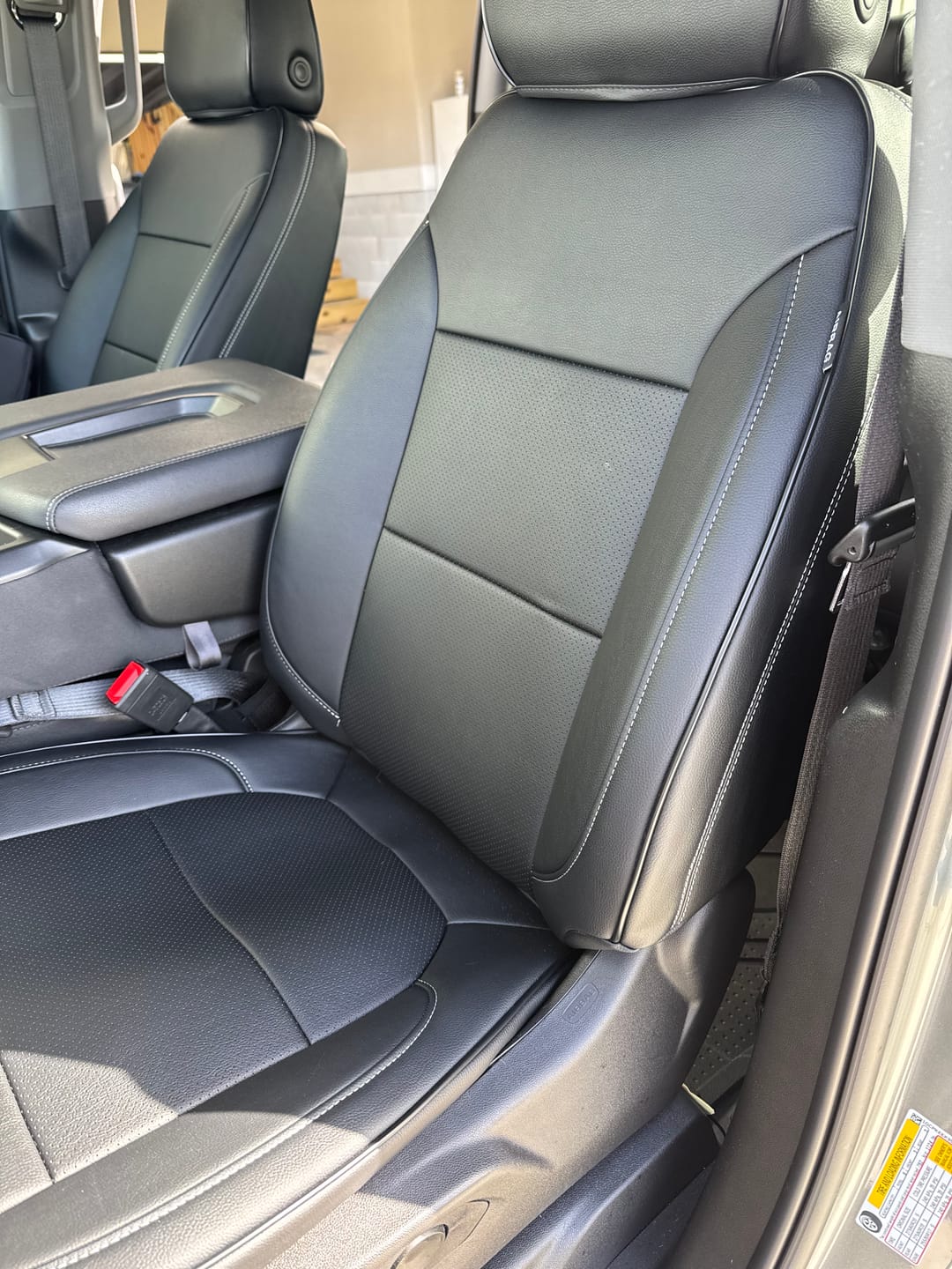 Customer photo review of 2019+ Chevrolet Silverado Premium Custom Leather Seat Covers