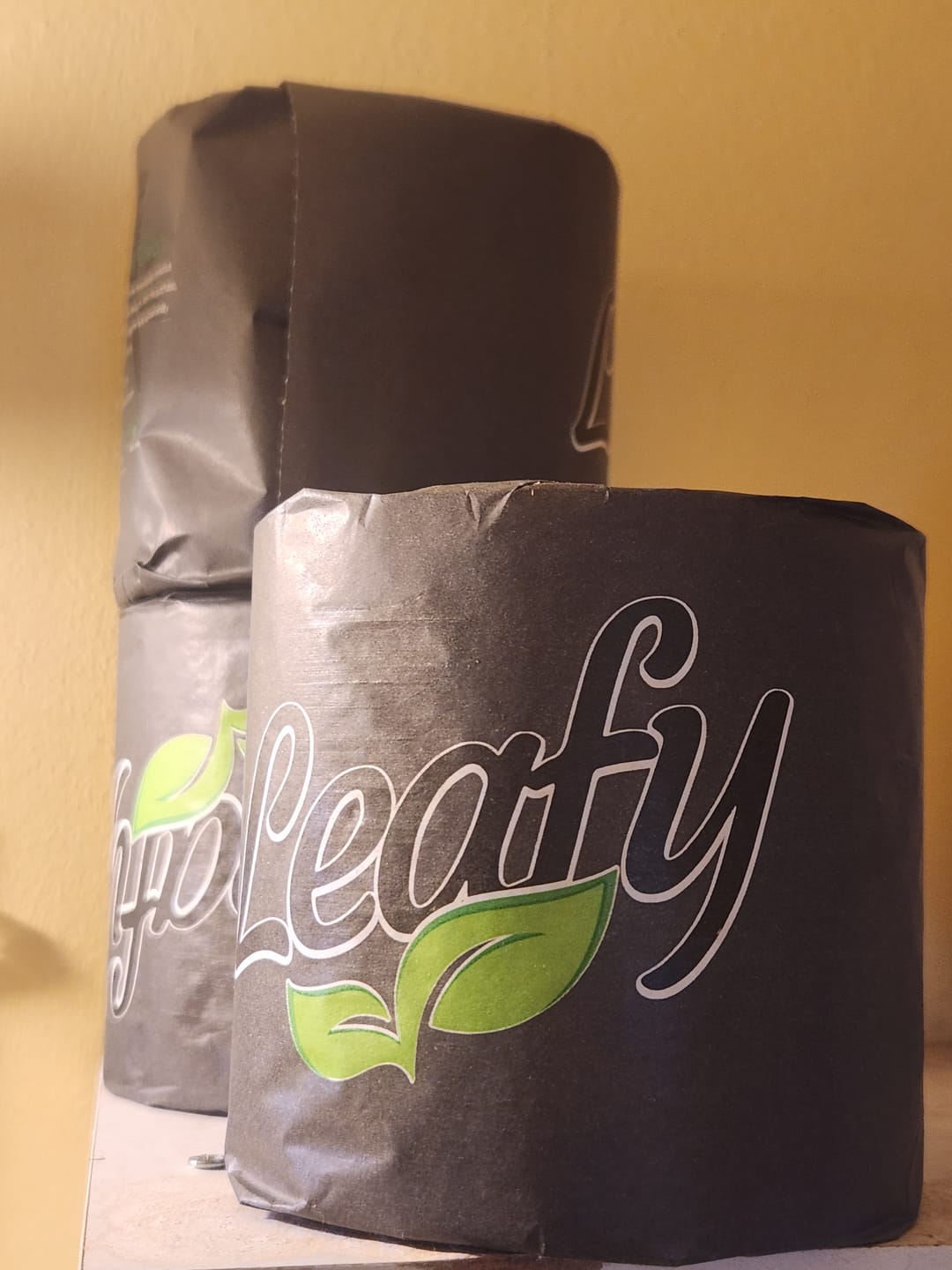 Customer photo review of Business Essential Toilet Paper 80 Single Roll Box